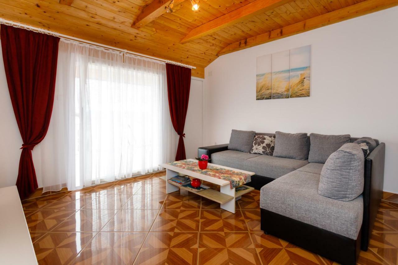 Apartment Aleksandra مالينسكا المظهر الخارجي الصورة